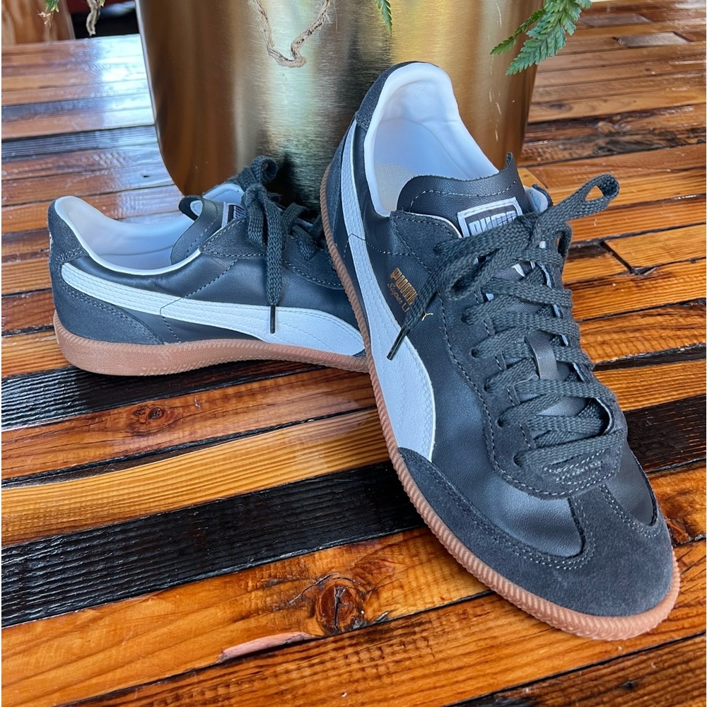 Black Puma Sneakers